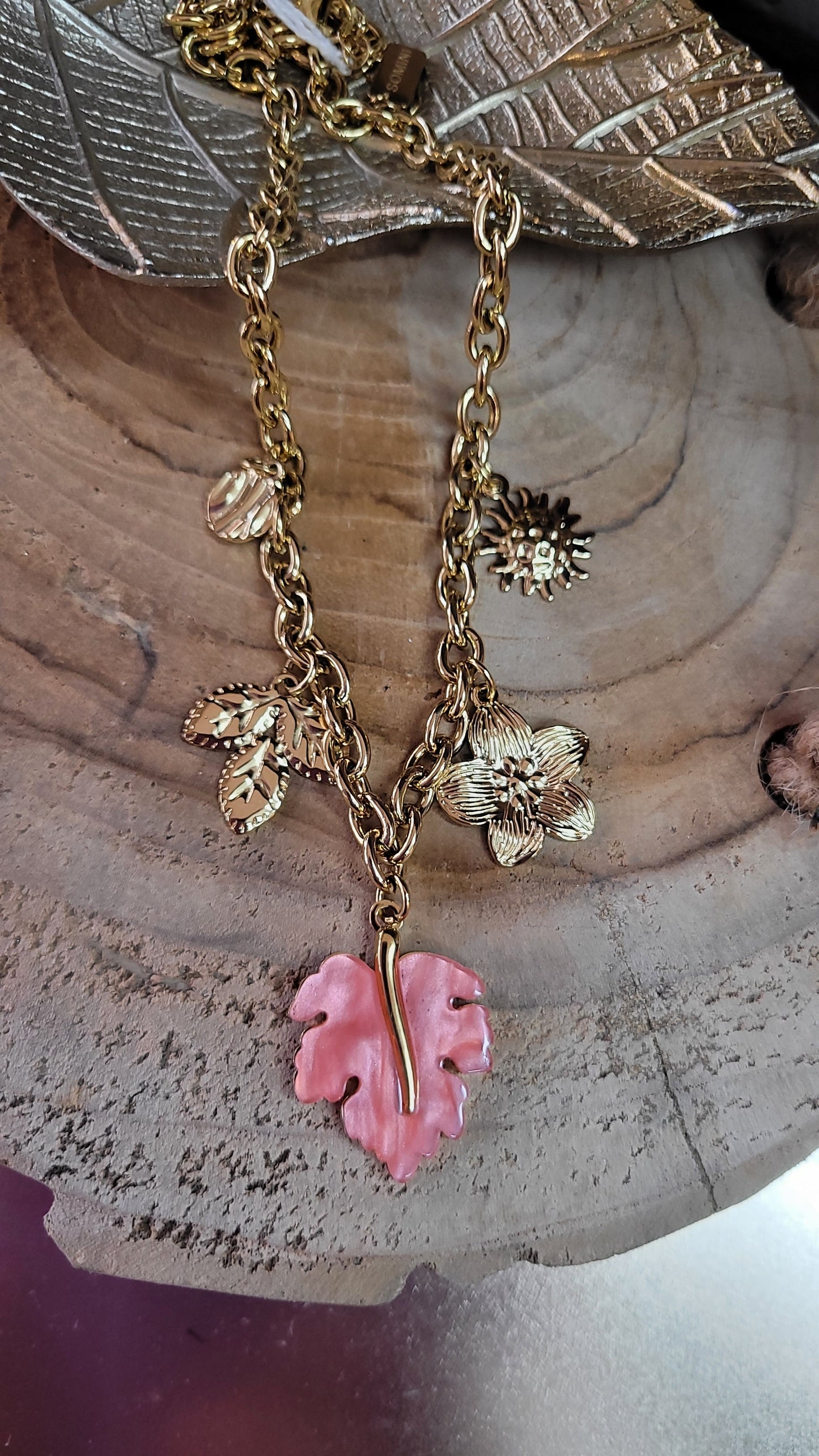 Collier Feuille