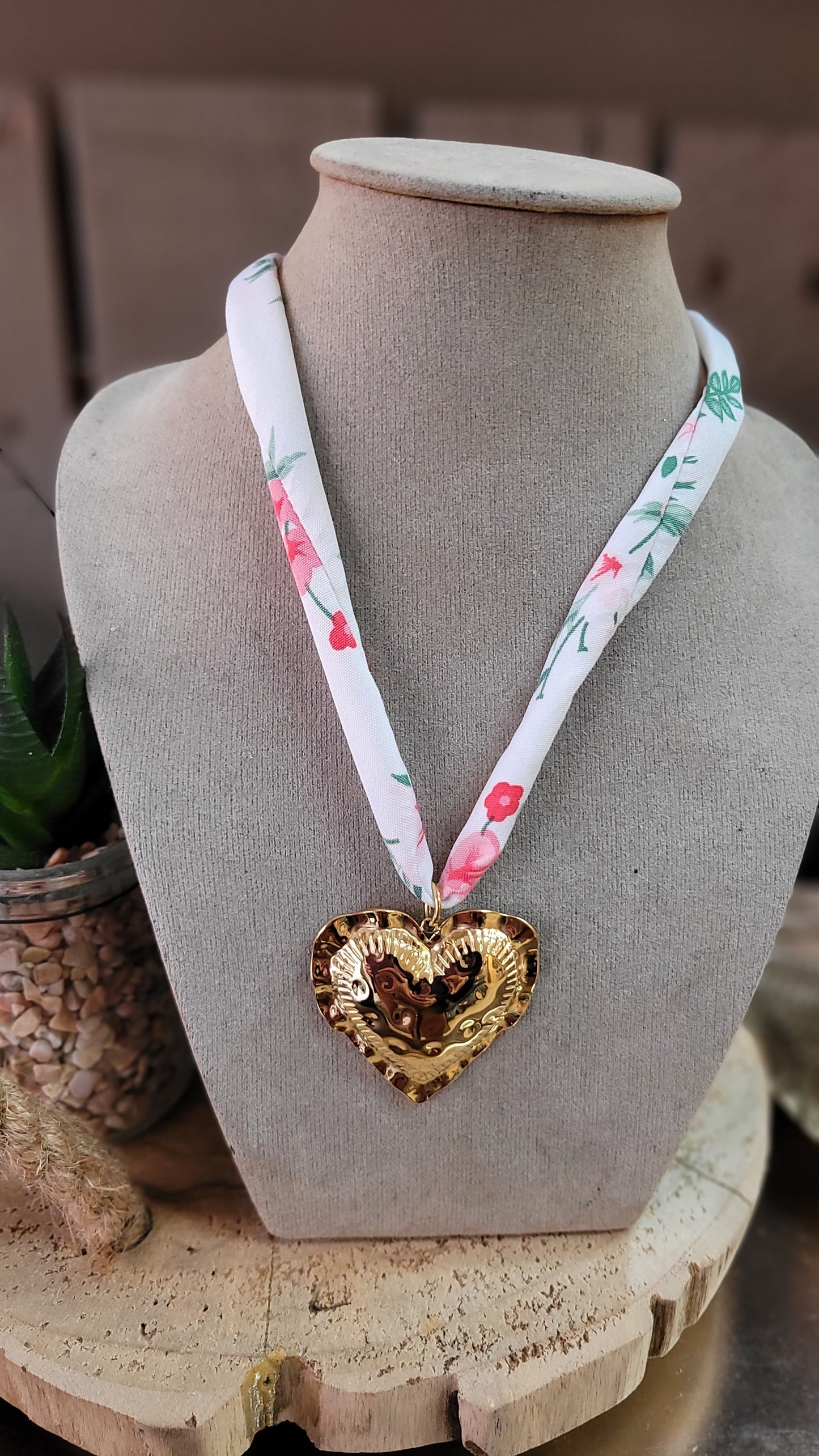 Collier Liberty