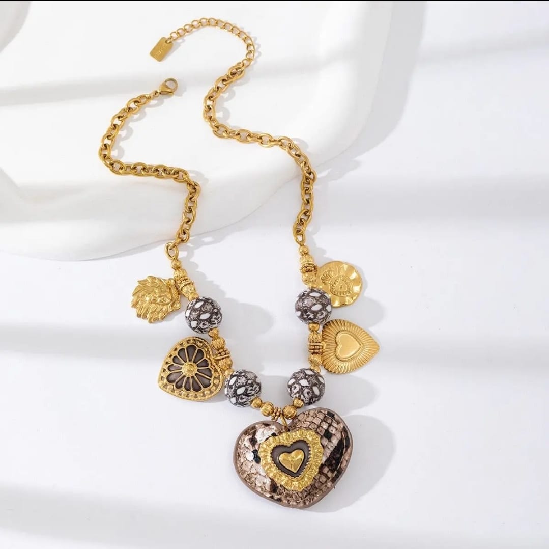 Collier Lina