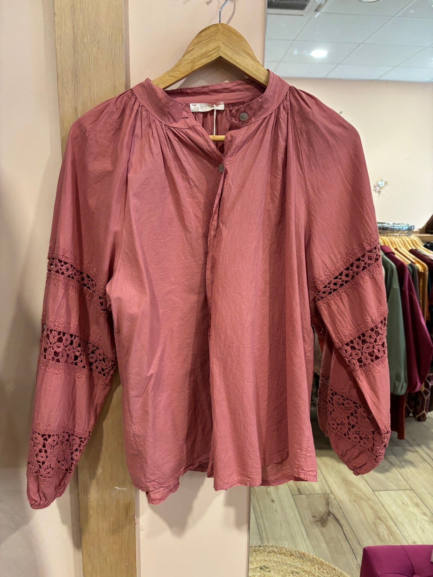 Chemise Brodé