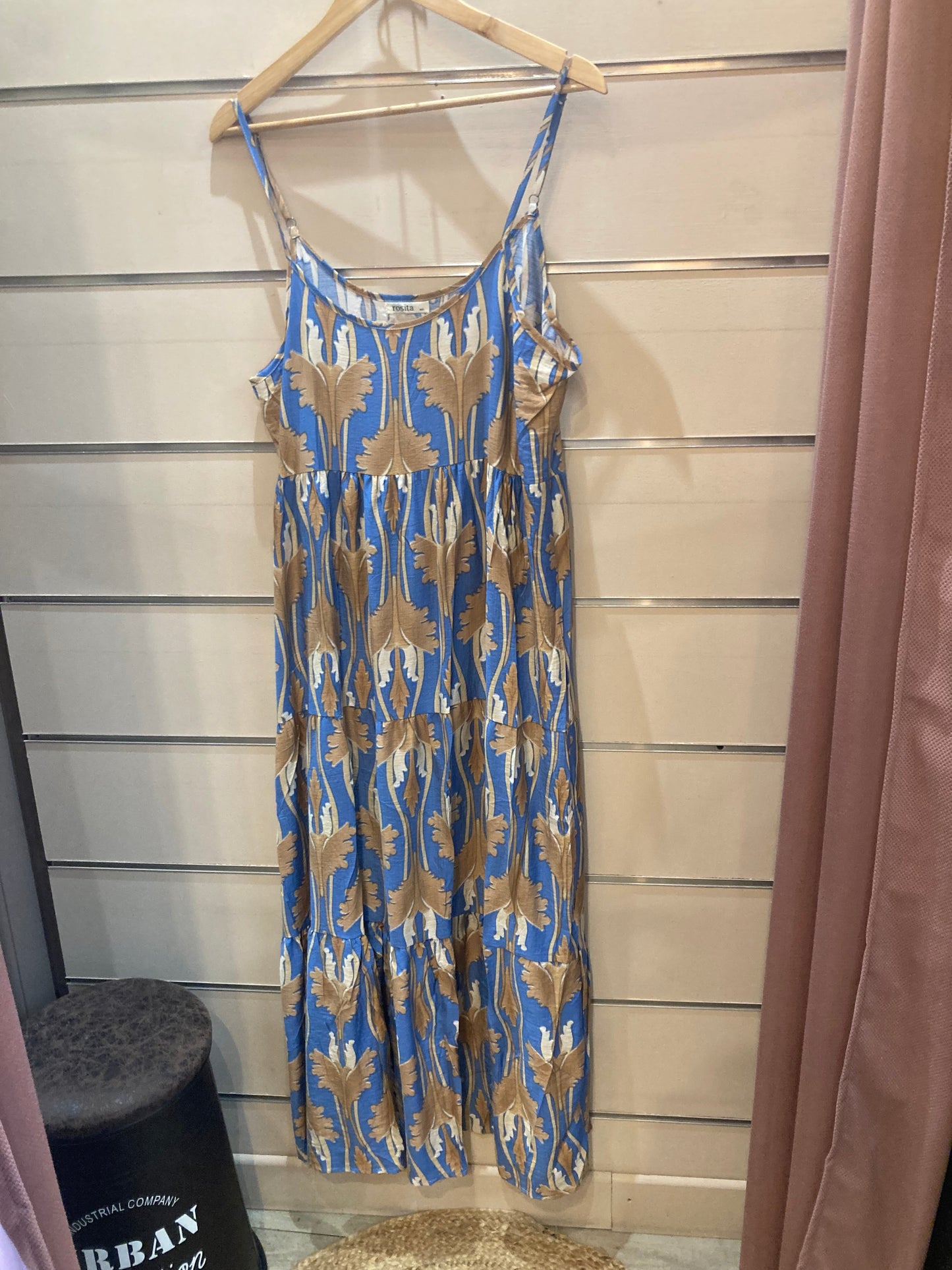 Robe Leya