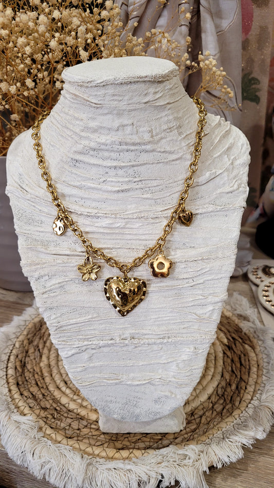 Collier Amelia