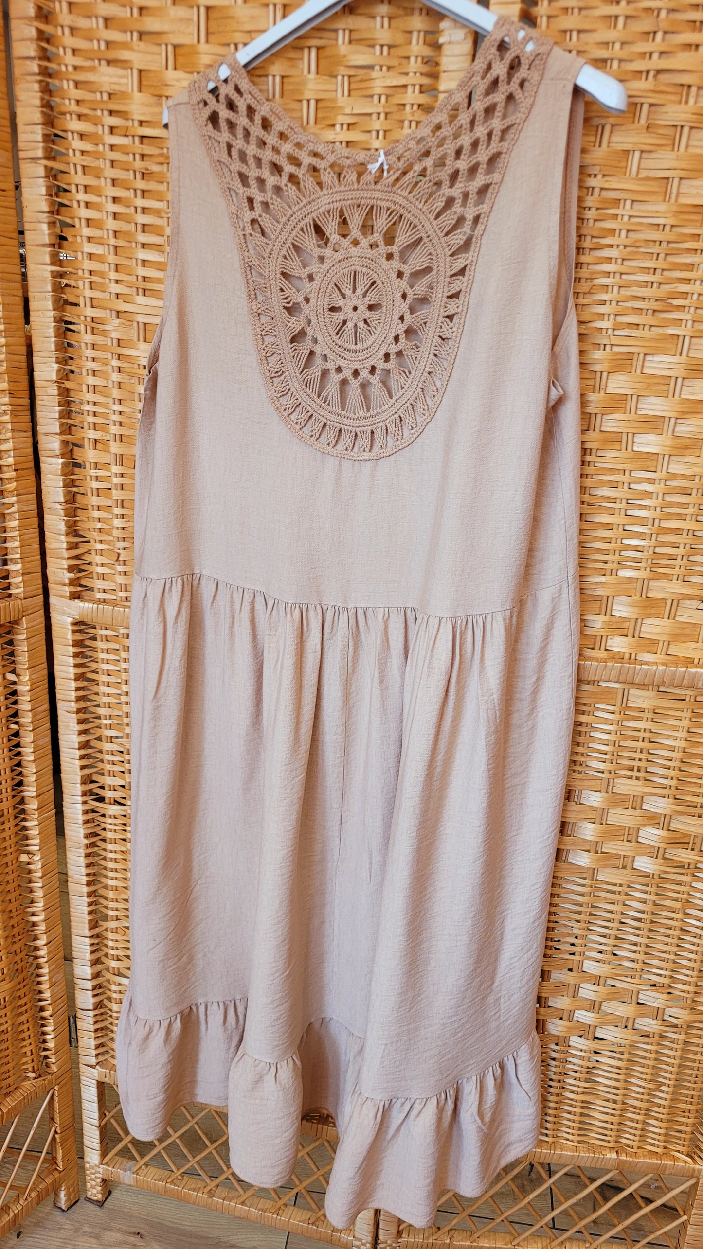 Robe Broderie