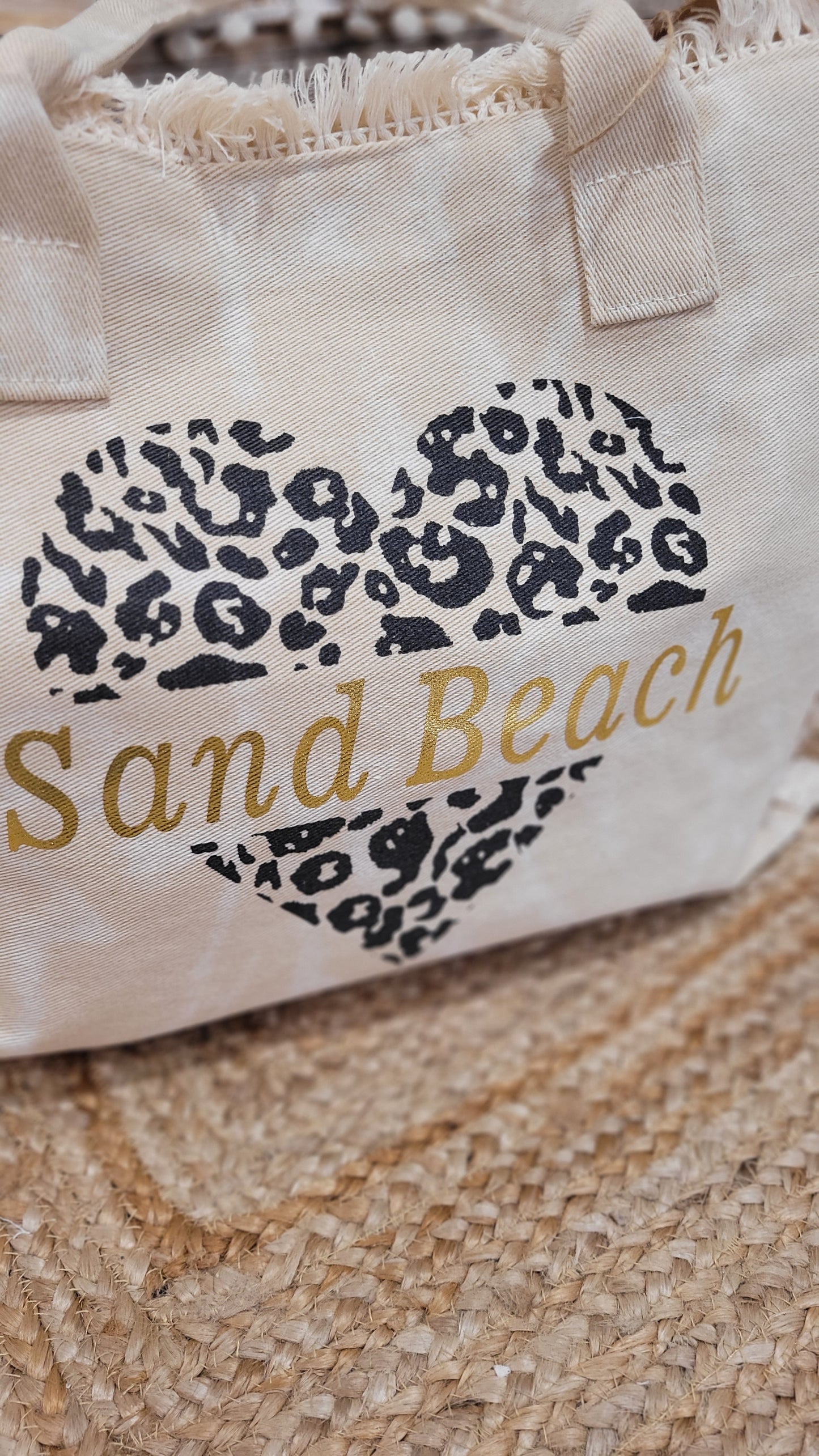 Sac Sand Beach